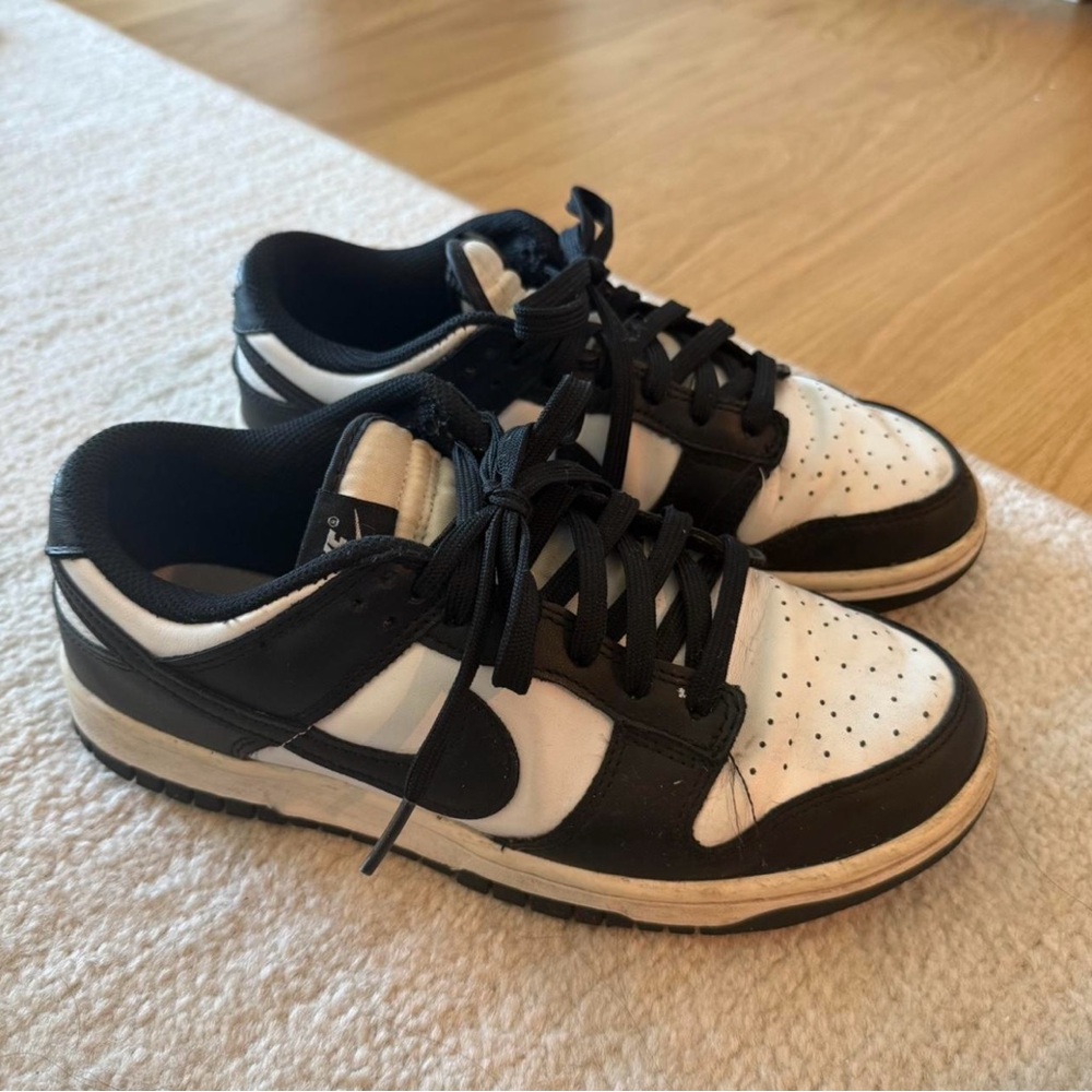Black and white Nike Dunk Low Panda sneakers